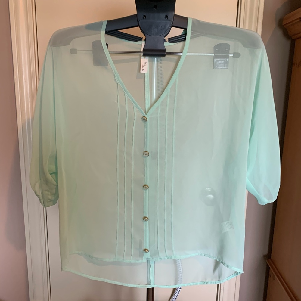 Tini Lili button down blouse